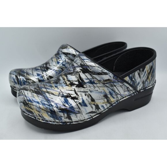 Dansko Womens Size EU 40 US 9.5-10 Patent Criss Cross Slip On Professional Clogs